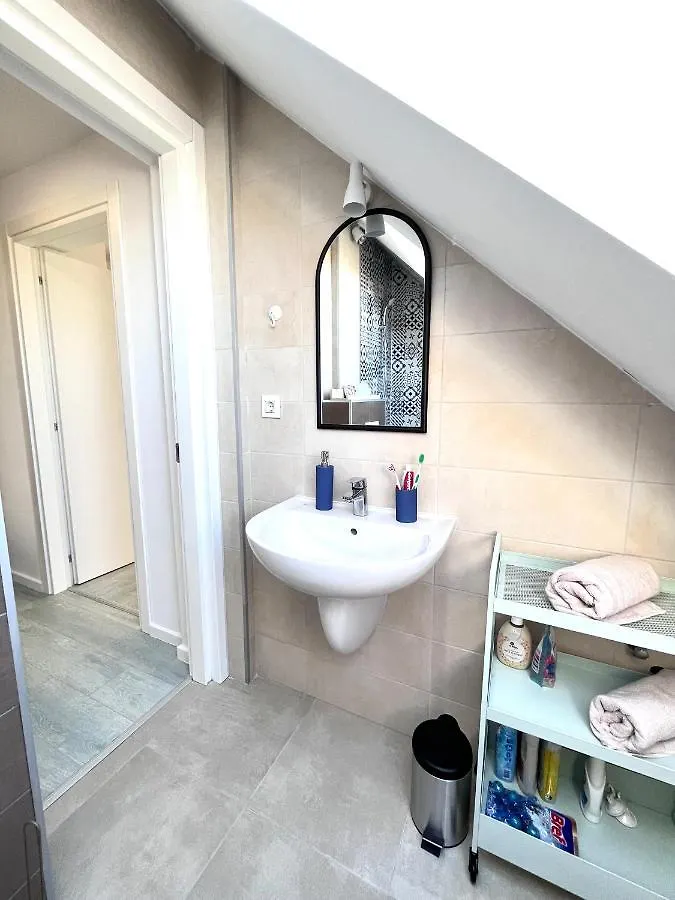 Apartment Mira New Appartment In Otopeni Near Airport